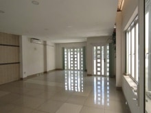 Hình ảnh Cho thuê nhà MT Vũ Ngọc Phan, P.13, 12x46m, trệt, lửng, lầu, 7pn, 4x t