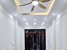 Hình ảnh Bán nhà đầu ngõ Đê La Thành, giá 12.5 tỷ, 30m2x5T, thang máy