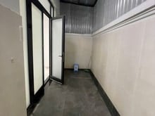 Hình ảnh Cho thuê tầng trệt nhà phố 126m2 có máy lạnh, lối đi riêng