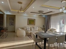 Hình ảnh Bán CH Mỹ phát Phú Mỹ Hưng đường Nguyễn Đức Cảnh 137m2 giá tốt để ở