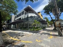 Hình ảnh Mặt bằng 400m², view sông – thiết kế kính – vị trí trung tâm sầm uất