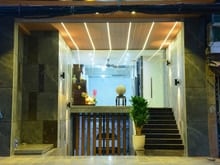 Hình ảnh Cho thuê nhà tầng 1 và tầng 2 nhà mặt đường số 585 Hoàng Hoa Thám, BĐ