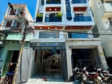 Hình ảnh Nhà bên CV Phần Mền Quang Trung, DT:4x18M, Lửng, 3Lầu, 4PN, Gara xe