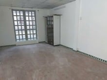 Hình ảnh Đang cần cho thuê nhà 1 trệt 1 lầu 2PN 15tr/th hẻm xe hơi Võ Duy Ninh