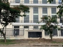 Hình ảnh Cho thuê nhà xưởng DỆT NHUỘM 12.340m2 trong KCN Lê Minh Xuân 3, BC
