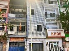 Hình ảnh Nhà hàng 560M2 ngay chân BITEXCO 68 tầng, Q1. Kc: Trệt 3 lầu. Gía: 125