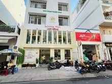 Hình ảnh SPA -NHA KHOA MT số 63 Mai Thị Lưu, Q1. Dt: 8x20m, Kc: trệt 3 lầu