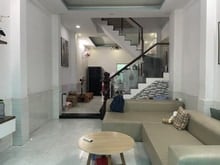 Hình ảnh Bán Nhà - Khu Vip - 60m2 - 3 Tầng - Xe Hơi Đậu Cửa - Dân Trí Cao