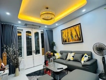 Hình ảnh Bán nhà phố Phạm Ngọc Thạch Đống Đa - 5 tầng 40m2 - Ô tô đỗ cửa