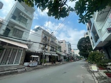 Hình ảnh Siêu Vị Trí• Ngay Chợ Tân Quy• Mặt Tiền• 4 Tầng Đúc• 72M2• 4PN• 16tỷ3