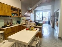 Hình ảnh Sở hữu nhà đẹp Mặt tiền đường số 2 LVQ, 4m x 15m, 3 tầng, Giá: 9.7 tỷ.