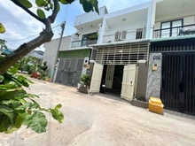Hình ảnh Bân nhà 2 lầu hẻm xe hơi, đường số 6P long bình, tp thủ đức