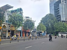Hình ảnh Bán Nhà 60m2, Mặt Tiền Đinh Tiên Hoàng - p. Đakao - Quận 1