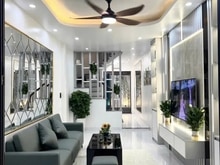Hình ảnh Bán nhà Tôn Đức Thắng, 60m2 x 4 tầng, mặt tiền 4.3m, giá 11.6 tỷ