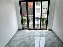 Hình ảnh Cần bán nhà ngõ 267 Hoàng Hoa Thám, giá 13.5 tỷ, 63m2x4T, vị trí đẹp