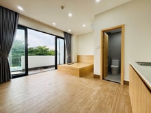 Hình ảnh Trống Sẵn Studio Ban Công Full NT Siêu Thoáng Ngay Dương Quảng Hàm