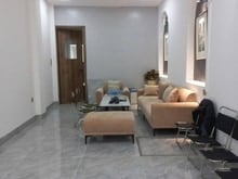Hình ảnh Tôi cần bán nhà MP Lạc Chính, BĐ giá 22 tỷ, 50m2, KD lớn