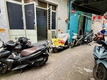 Hình ảnh Nhà đẹp đường Tạ Quang Bửu, F4 Quận 8. Ba lầu 5m x 8m. Sổ hồng riêng.