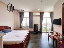 Hình ảnh Ban công view đẹp Decor xinh Full nội thất Tòa nhà có thang máy