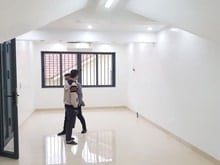 Hình ảnh Cho thuê nhà ngõ 199 hồ tùng mậu 130m x 7T thang máy