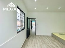 Hình ảnh Căn Hộ 2PN Tách bếp, Ban công Ngay Khu Đất Thánh , Lạc Long Quân - Q10