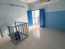 Hình ảnh Bán Nhà [Lạc Long Quân+Quận11], Ngay Cạnh Đầm Sen. 2PN, 1WC
