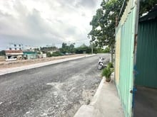 Hình ảnh Cho Thuê Kho 120m2 Đường An Phú Đông 3, Quận 12. DT: 5x20m Giá 10tr