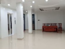 Hình ảnh Cho thuê nhà ngõ 133 hoa bằng 55m x5T ô tô đỗ cửa