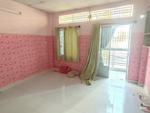 Hình ảnh Xe hơi ngủ trong nhà - Liền kề nguyễn thị thập - 80m2 - 7.x tỷ