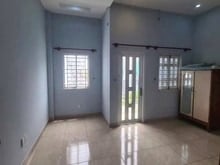 Hình ảnh NHÀ TL 15 Quận 12 _Dt: 4,5x13m 1 lầu 2pn.2wc Giá 6,5tr hẻm xe hơi
