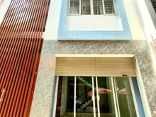 Hình ảnh HIẾM HẺM XE HƠI QUẬN 1 - Cho thuê nhà nguyên căn