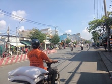 Hình ảnh Tổng hợp một số bds mặt tiền Huỳnh Tấn Phát ngang rộng.