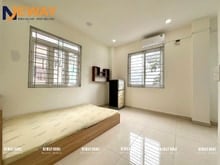 Hình ảnh Cho thuê phòng studio cửa sổ siêu thoáng gần chợ Hoàng Hoa Thám TB