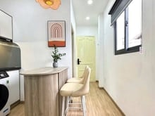 Hình ảnh Cho Thuê CHDV 2PN Mới Tinh Full Nội Thất Bancol Ngay Tân Hương