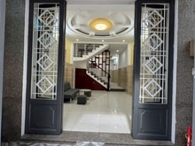 Hình ảnh Chính chủ HẬU GIANG, P.11 (Bình Phú ), Q.6   DT: 4 × 14m