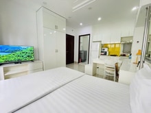 Hình ảnh Studio full nội thất máy giặt riêng cửa sổ lớn gần cầu Công Lý