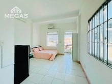 Hình ảnh Phòng giá rẻ q3 gần đh Kinh tế, ban công full nội thất ngay CMT8 Q3