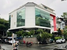 Hình ảnh Cho thuê tòa nhà ốp kính khu đường hoa Phan Xích Long, Phú Nhuận