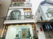 Hình ảnh Bán Tòa CCMN Phú Diễn, 60M2x7T, 20 PKK, DT 100 TRIỆU/THÁNG,18.8 TỶ