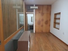 Hình ảnh Cần cho thuê nhà nguyên căn 1 trệt 4 lầu hẻm xe hơi Nguyễn Hữu Cảnh