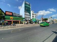 Hình ảnh Chọn lọc mặt tiền Huỳnh Tán  Phát ngang rộng giá tốt.