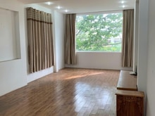 Hình ảnh Nhà cho thuê: MT Lê Hồng Phong Q10, (4x10m 3L 3pn 4wc)