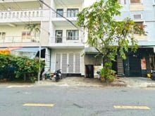 Hình ảnh Hàng hiếm - Nhà 3 lầu mặt tiền kinh doanh Đường Số 85, Quận 7