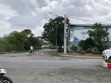 Hình ảnh Bán Nhà Góc Mặt Tiền Đường D4 ( Phạm Hùng) DT: 15 x16  ( 245m2).