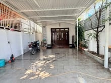 Hình ảnh BÁN NHÀ mặt tiền đường xe tải Quận 2 nhà 3 tầng ngang 6.15M sân đậu ot