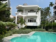 Hình ảnh Cho thuê biệt thự Thảo Điền, 1trệt 1lầu có hồ bơi, sân rộng. Giá 100tr