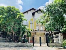 Hình ảnh Cho Thuê Villa Đủ Nội Thất Đường Thảo Điền - Khu An Ninh Giá 3500 USD