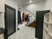 Hình ảnh BÁN NHÀ(gần biển)-DT44m2-2tầng-2PN-ôtô đậu cửa-vĨnh Hoà-Nha Trang-3ty5