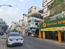 Hình ảnh 💥ĐÃ CÓ Giấy phép Mocbai10 game đa dạng 4 tầng 12Om2  Mặt phố Q3, 38,8m2 3,3 x11,5m