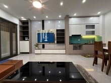 Hình ảnh Cho thuê nhà ngõ 121 thái hà 75m x5T ô tô đỗ cửa